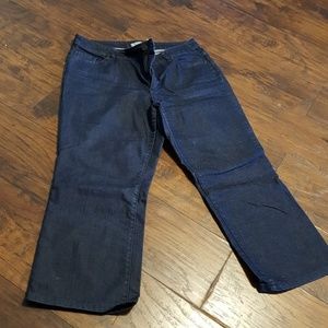 Chicos crop jeans size 3 Chico sizing